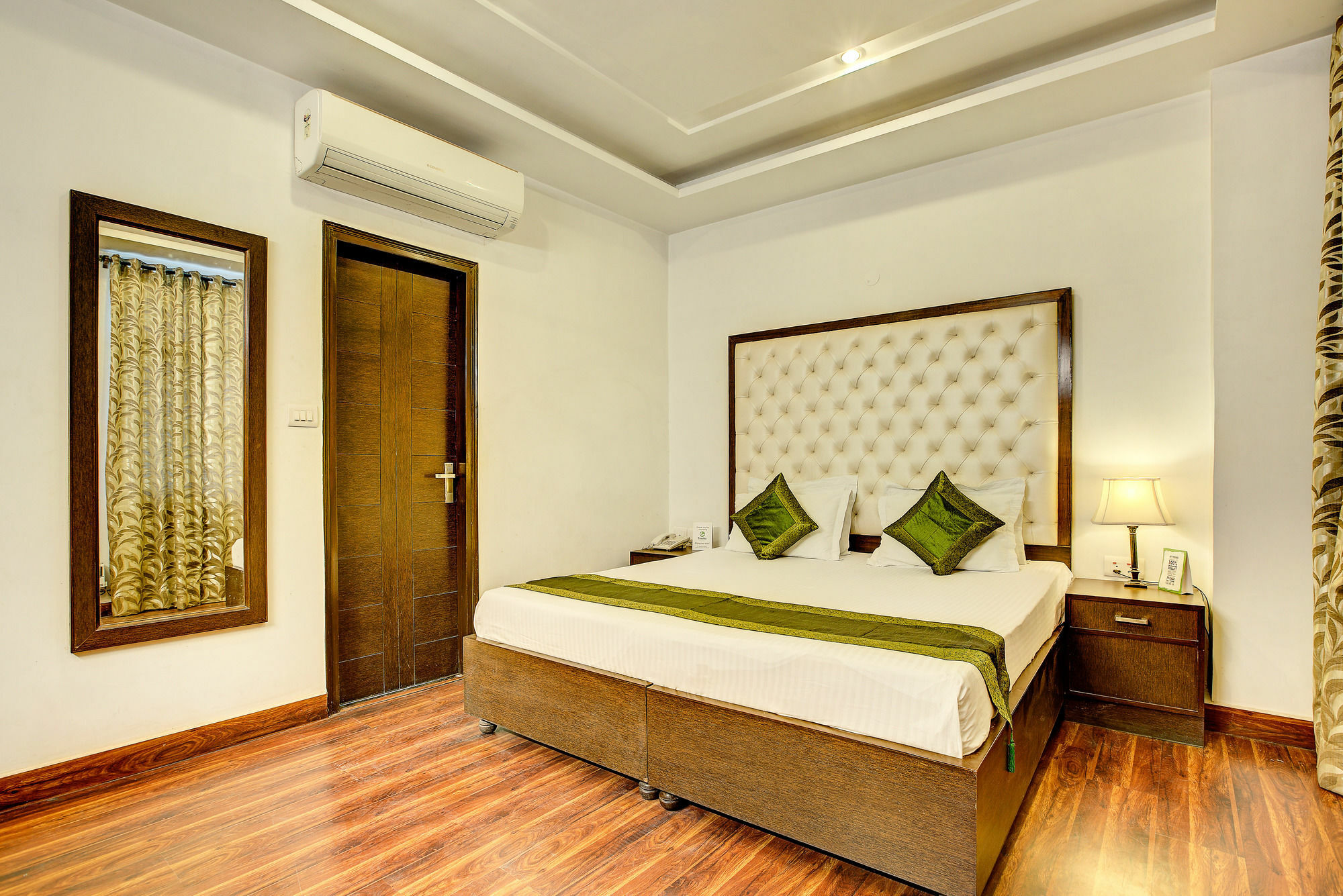Treebo C T International Hotel Delhi  Eksteriør billede